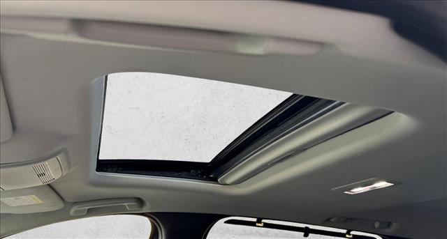 Used 2024 MAZDA CX-90 3.3 Turbo w/ Preferred Plus image 11