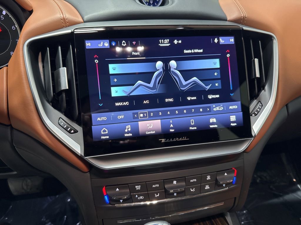 Used 2021 Maserati Ghibli S GranLusso AWD/4WD image 25