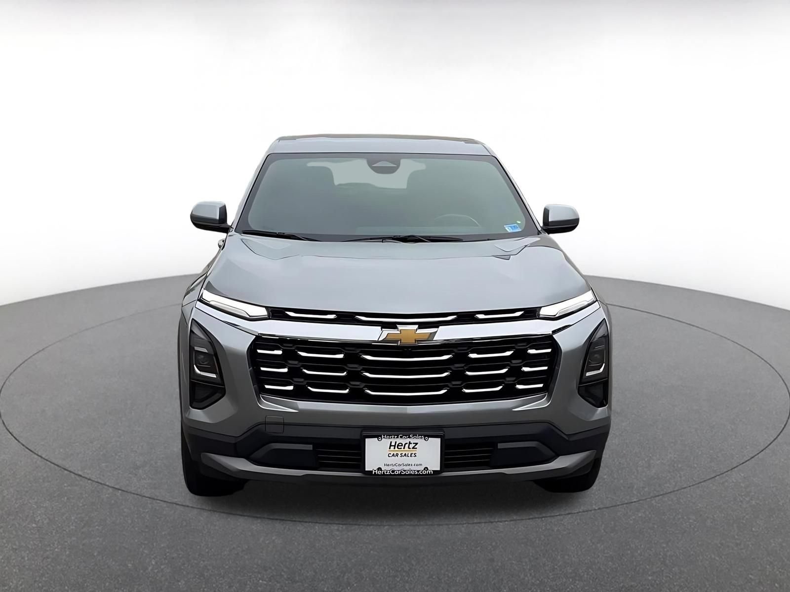 Used 2025 Chevrolet Equinox LT FWD image 4