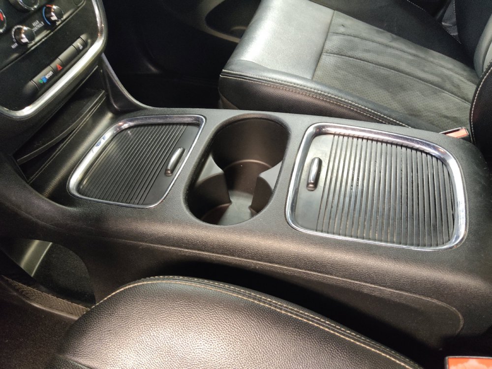 Used 2019 Dodge Grand Caravan SXT w/ Blacktop Package FWD image 26