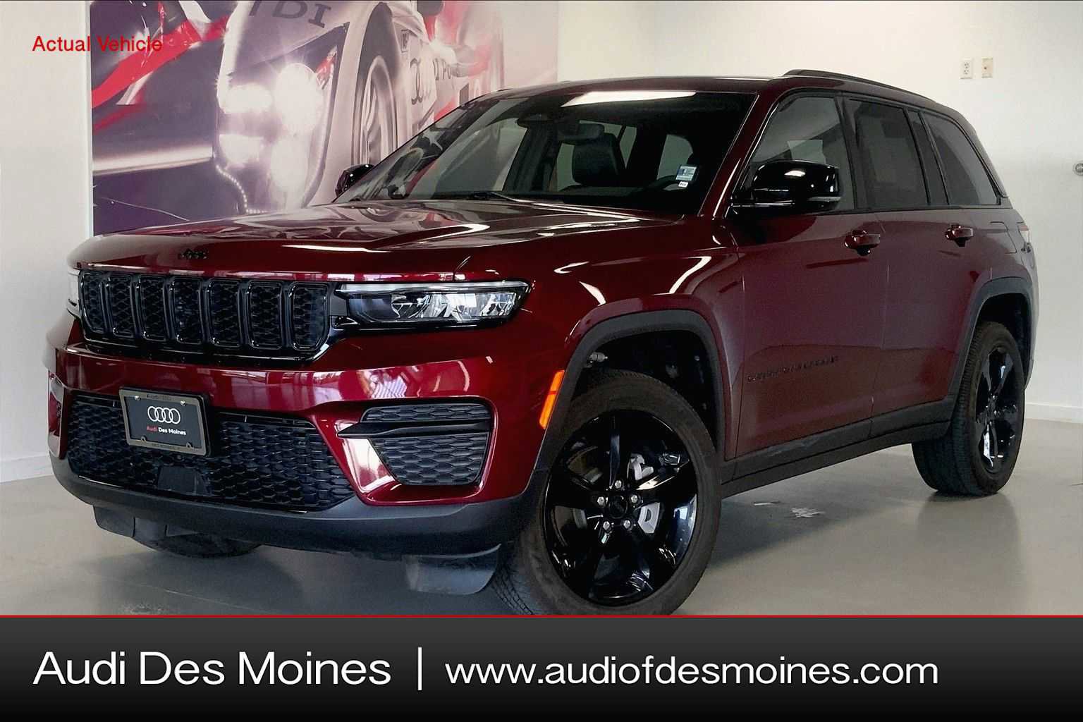 Used 2023 Jeep Grand Cherokee Altitude