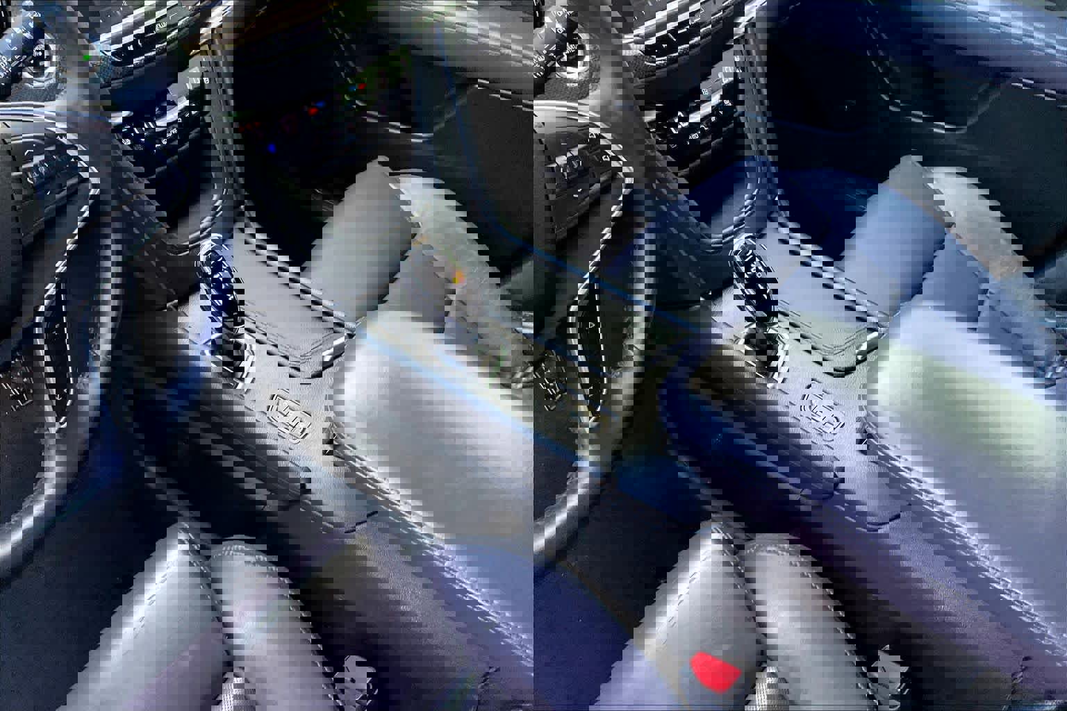 Used 2017 Cadillac XT5 Luxury w/ Driver Awareness Package image 16