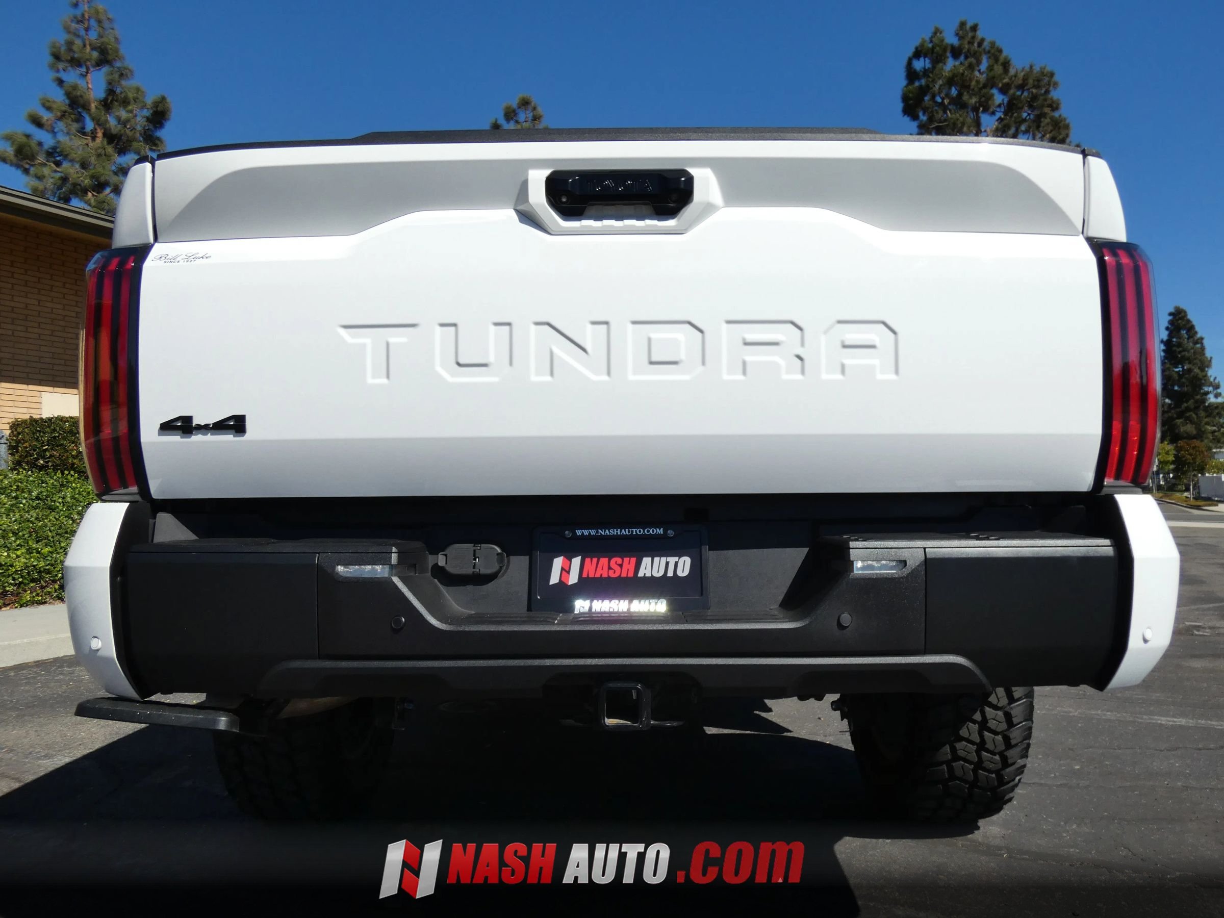 Used 2024 Toyota Tundra Limited AWD/4WD image 11