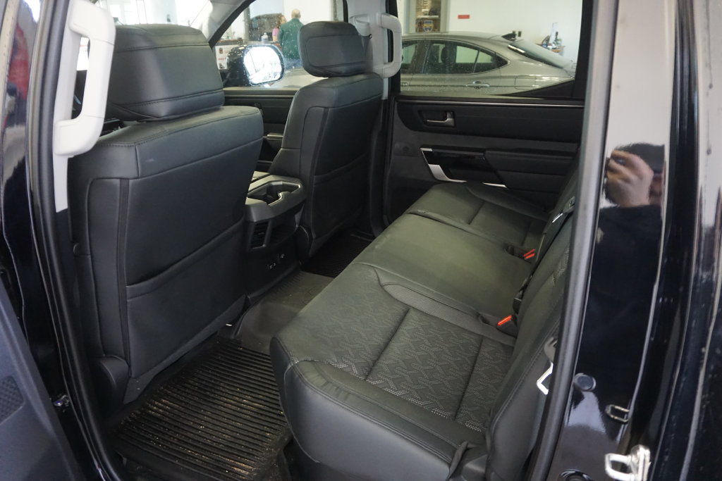 Used 2024 Toyota Tundra Limited AWD/4WD image 21