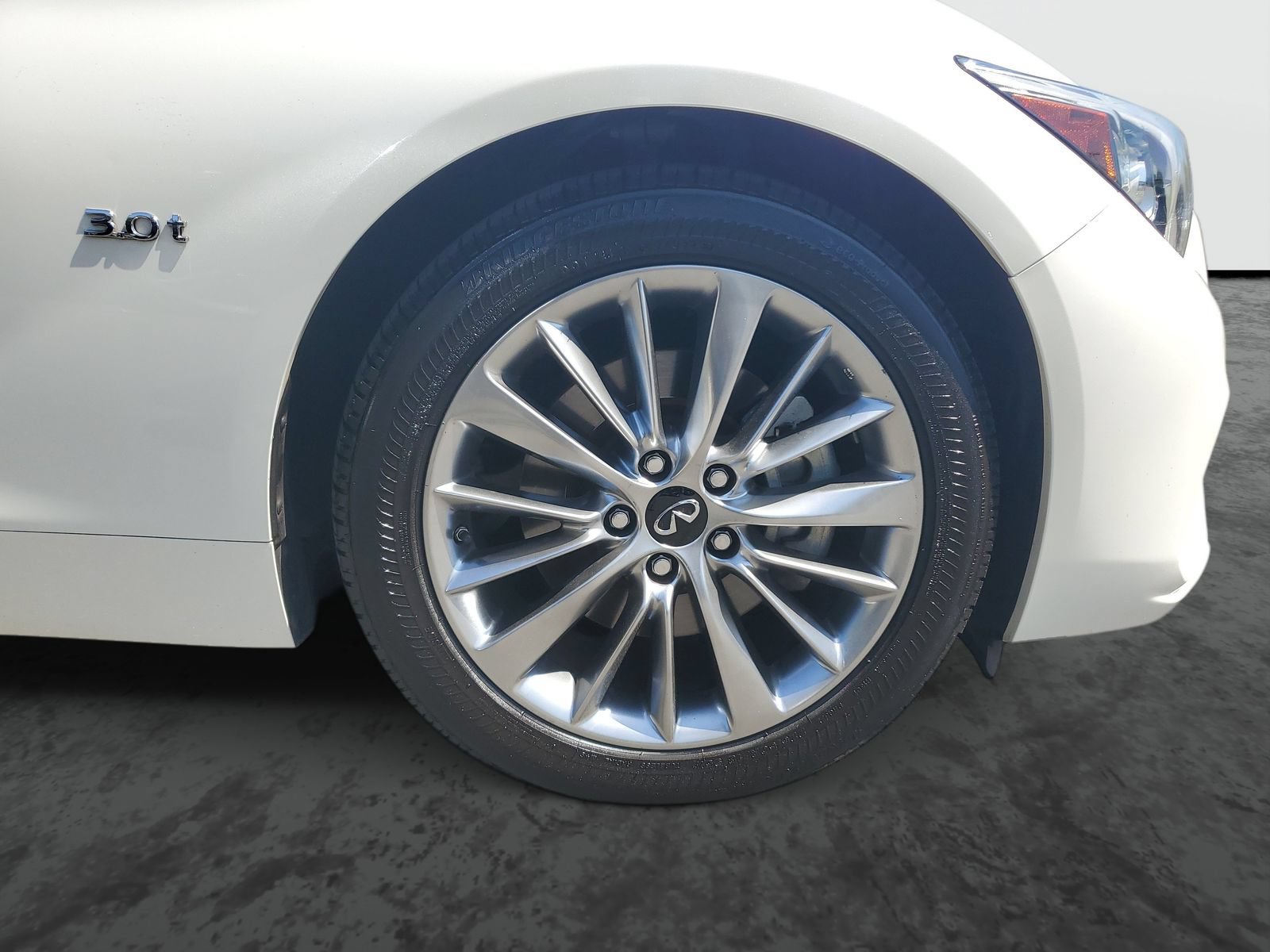 Used 2020 INFINITI Q50 Luxe RWD image 6