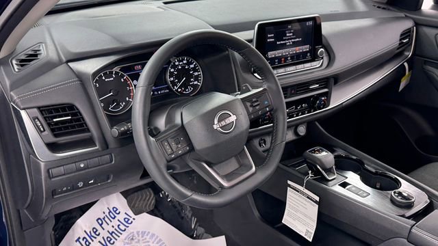 Certified 2026 Nissan Rogue SV w/ Cold Weather Package AWD/4WD image 36