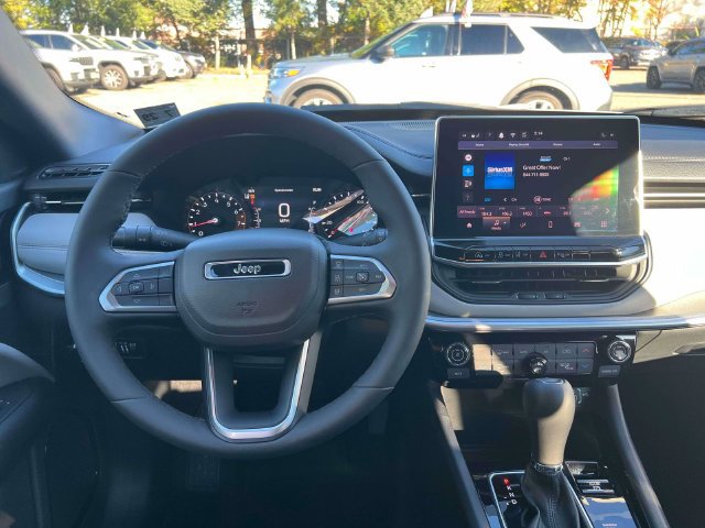 Used 2024 Jeep Compass Limited AWD/4WD image 21