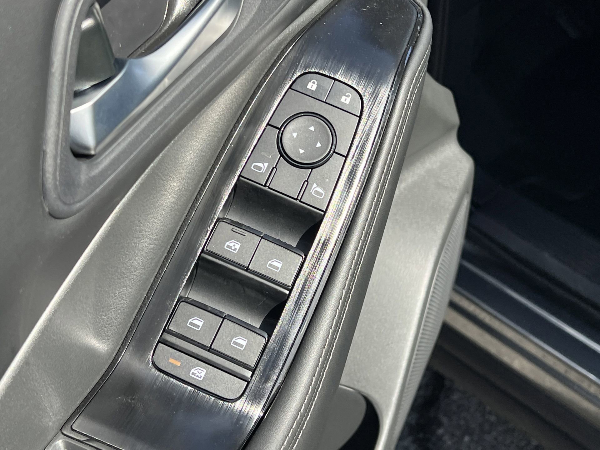 New 2026 Nissan Rogue SV image 14