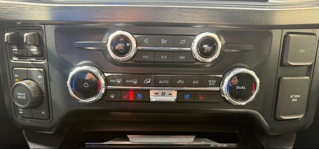 Used 2023 Ford F350 Lariat w/ Lariat Ultimate Package image 14