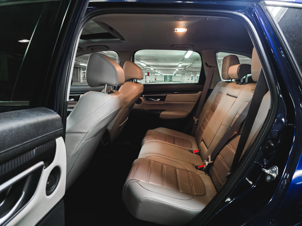 Used 2020 Honda CR-V Touring image 19