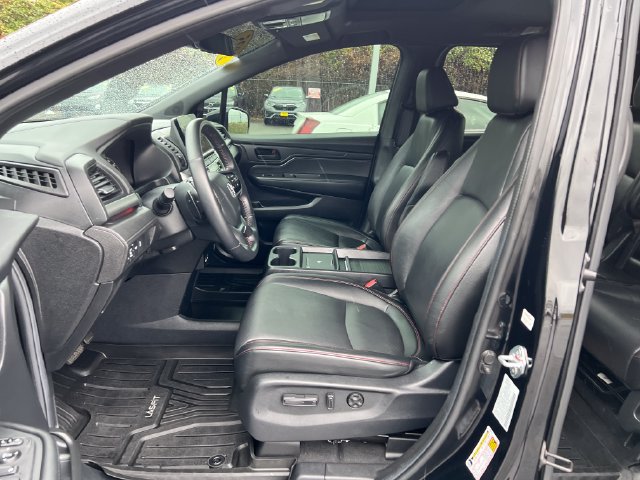 Certified 2025 Honda Odyssey Sport-L image 15