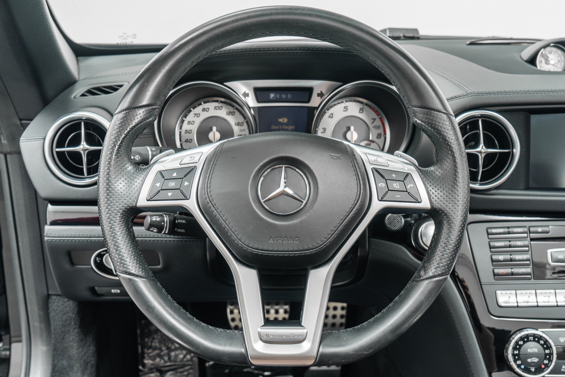 Used 2016 Mercedes-Benz SL 550 image 15