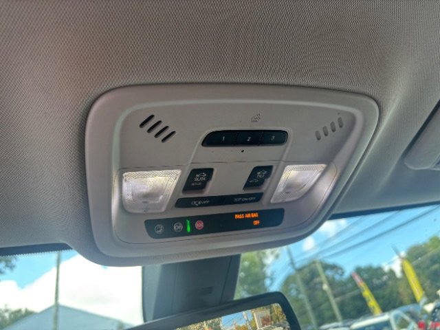 Used 2018 Chevrolet Traverse Premier w/ Redline Edition image 29