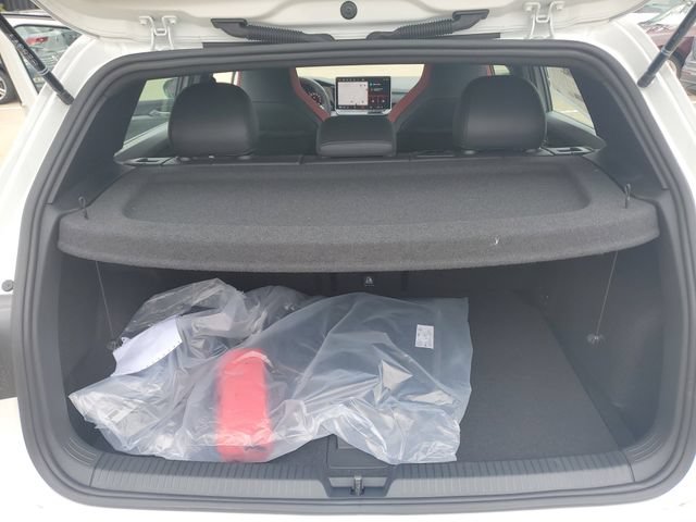 New 2026 Volkswagen GTI SE FWD image 8
