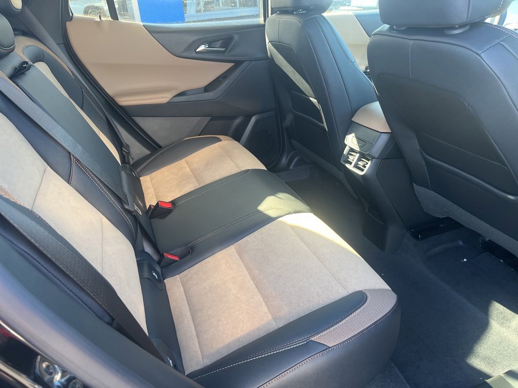 New 2026 Chevrolet Equinox ACTIV w/ Convenience Package III image 29