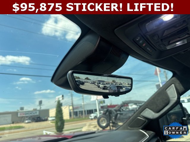 Used 2025 GMC Sierra 2500 AT4X image 38