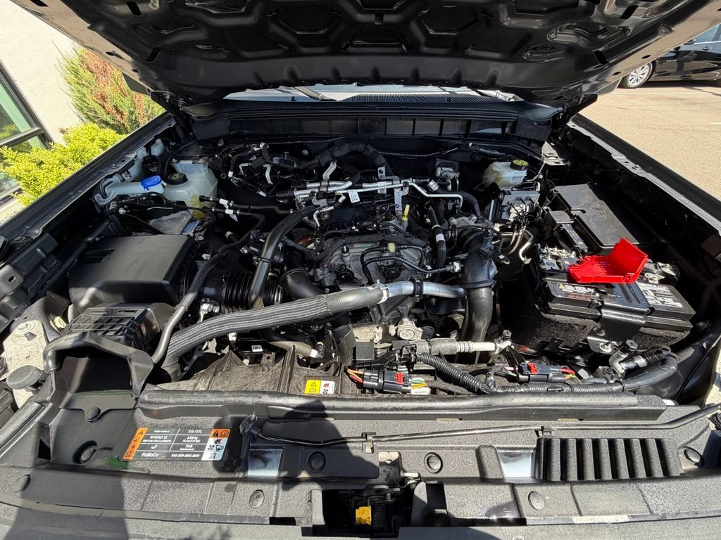 Used 2025 Ford Bronco Big Bend AWD/4WD image 7