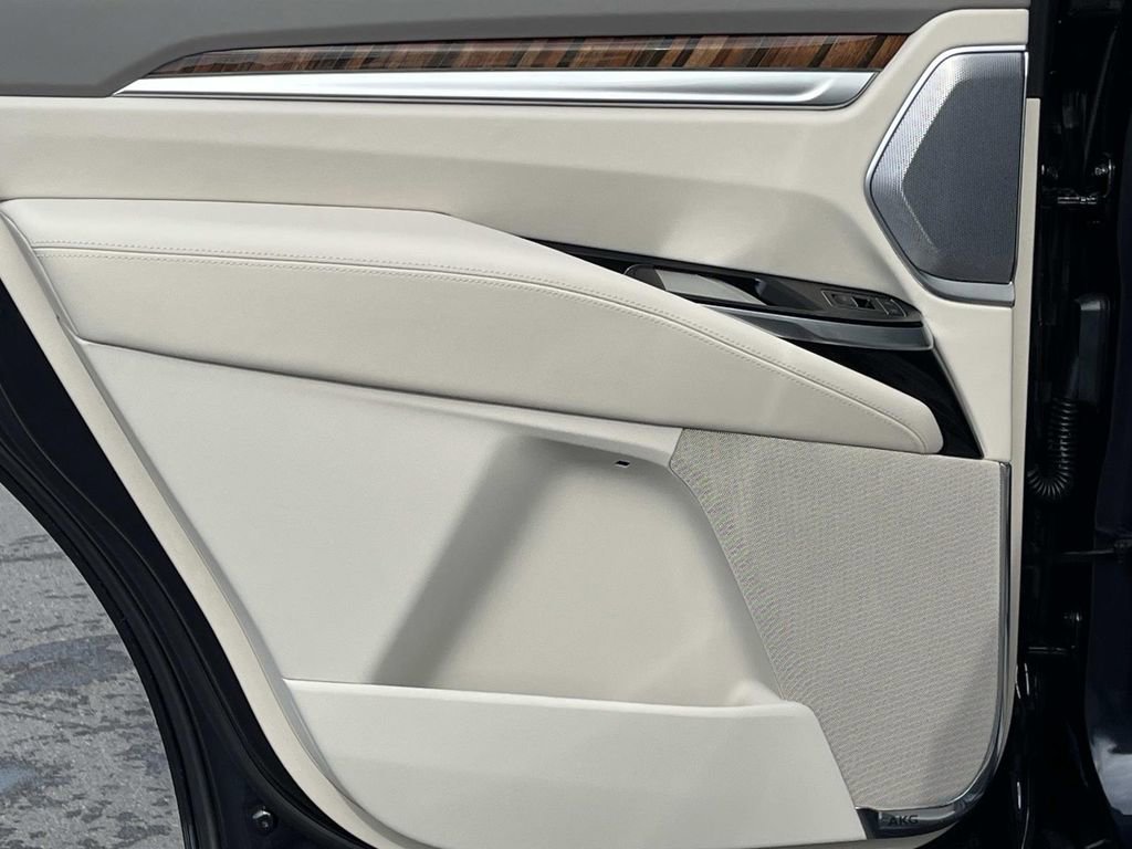 New 2025 Cadillac Escalade Sport Platinum image 23