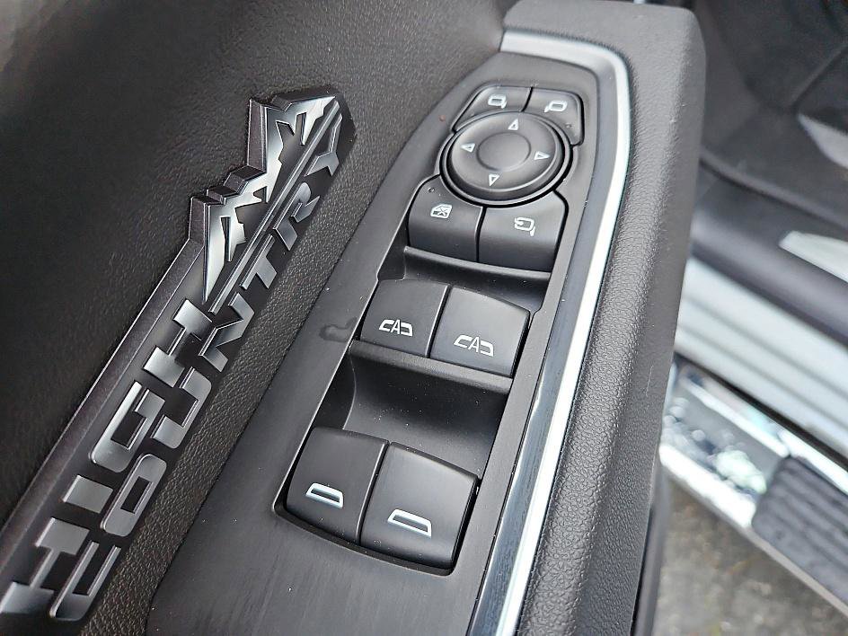 New 2026 Chevrolet Silverado 1500 High Country w/ High Country Premium Package image 14