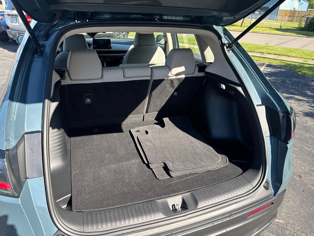 Certified 2024 Honda HR-V LX image 17