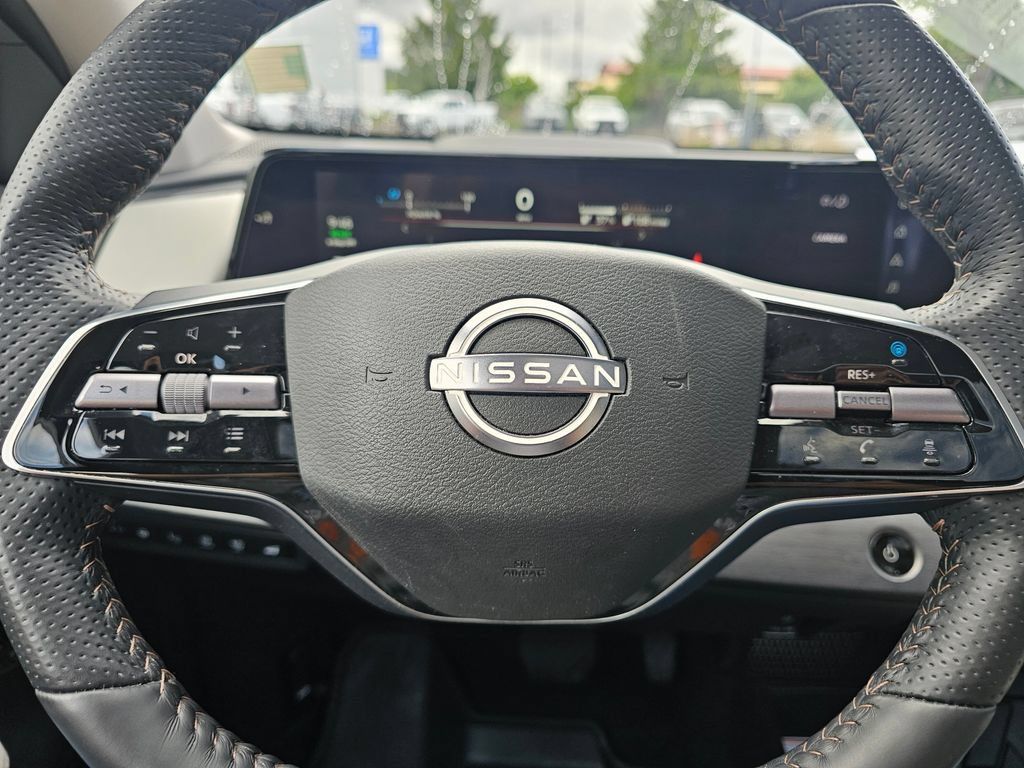 Used 2023 Nissan Ariya AWD image 19