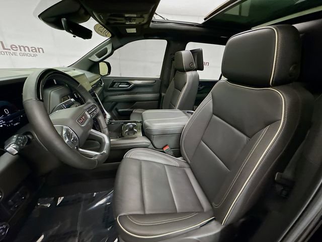 Used 2025 GMC Yukon XL Elevation w/ Elevation Premium Package image 22