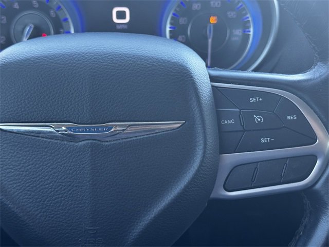 Certified 2022 Chrysler 300 Touring image 25