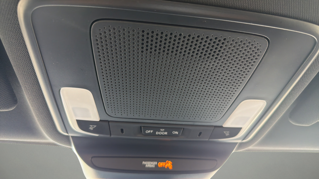 Used 2025 Honda HR-V Sport image 21