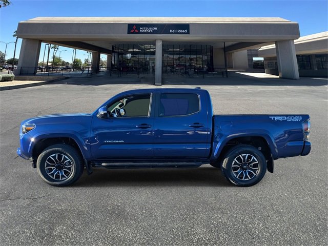 Used 2023 Toyota Tacoma TRD Sport image 2
