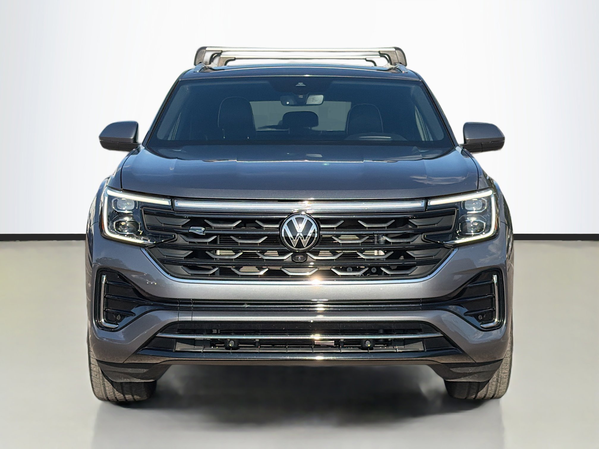Used 2024 Volkswagen Atlas Cross Sport SEL Premium R-Line image 8