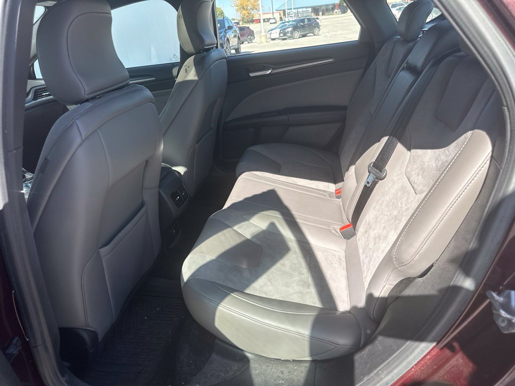 Used 2017 Ford Fusion Sport AWD/4WD image 18