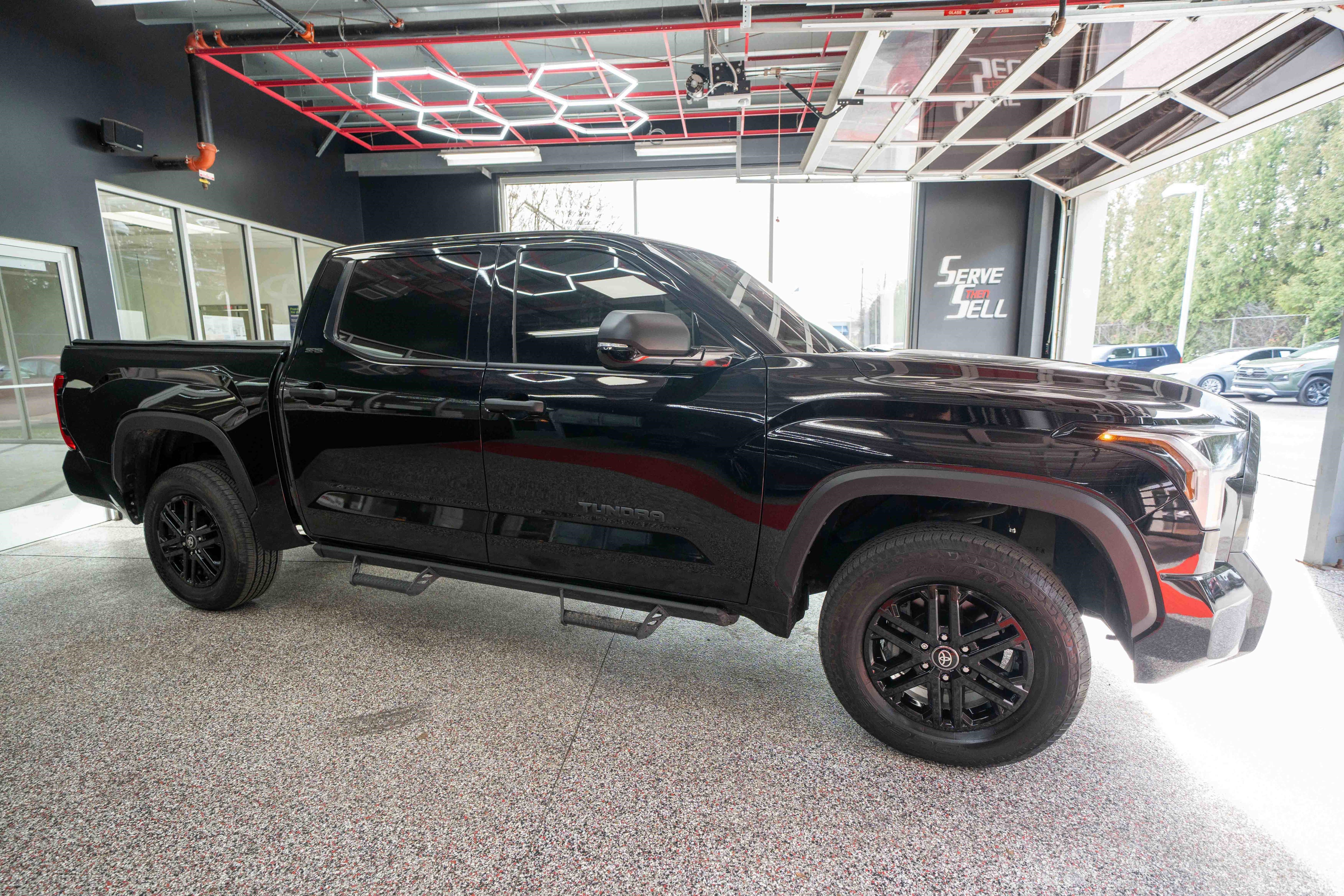 Used 2025 Toyota Tundra SR5 w/ SR5 Convenience Package image 5