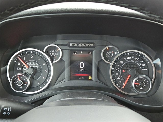 New 2026 RAM 1500 4x4 Crew Cab image 18