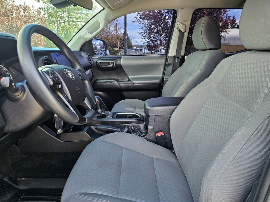 Used 2021 Toyota Tacoma SR image 24