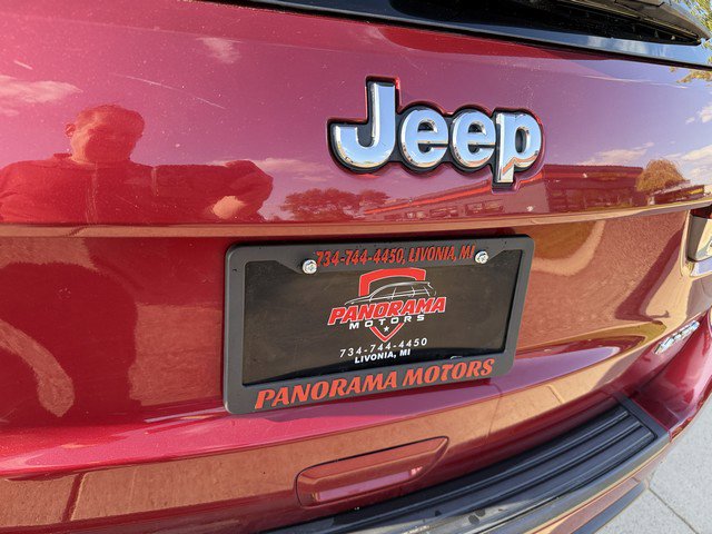 Used 2014 Jeep Grand Cherokee Laredo AWD/4WD image 40