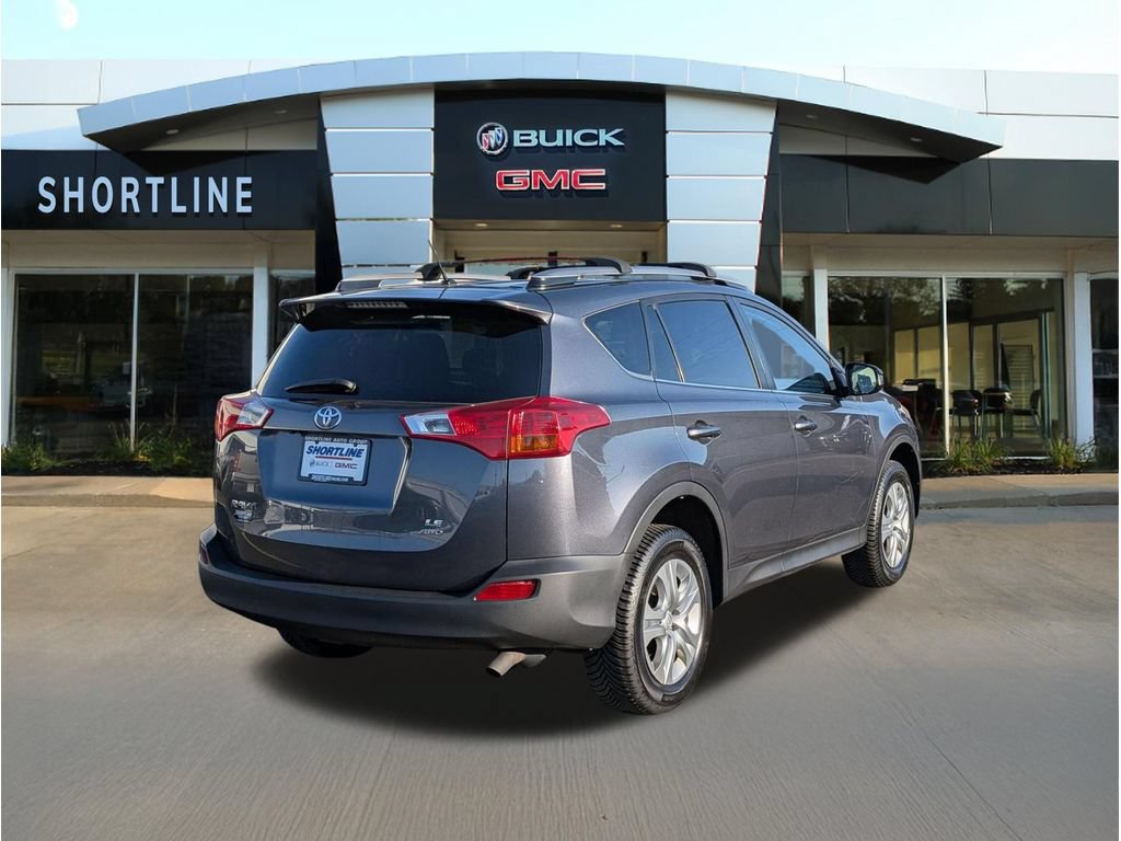 Used 2014 Toyota RAV4 LE AWD/4WD image 3