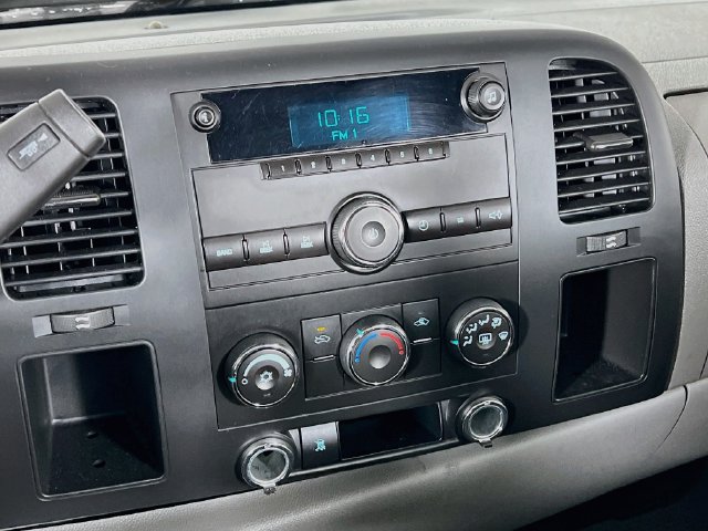 Used 2010 Chevrolet Silverado 1500 W/T w/ LS Package AWD/4WD image 15
