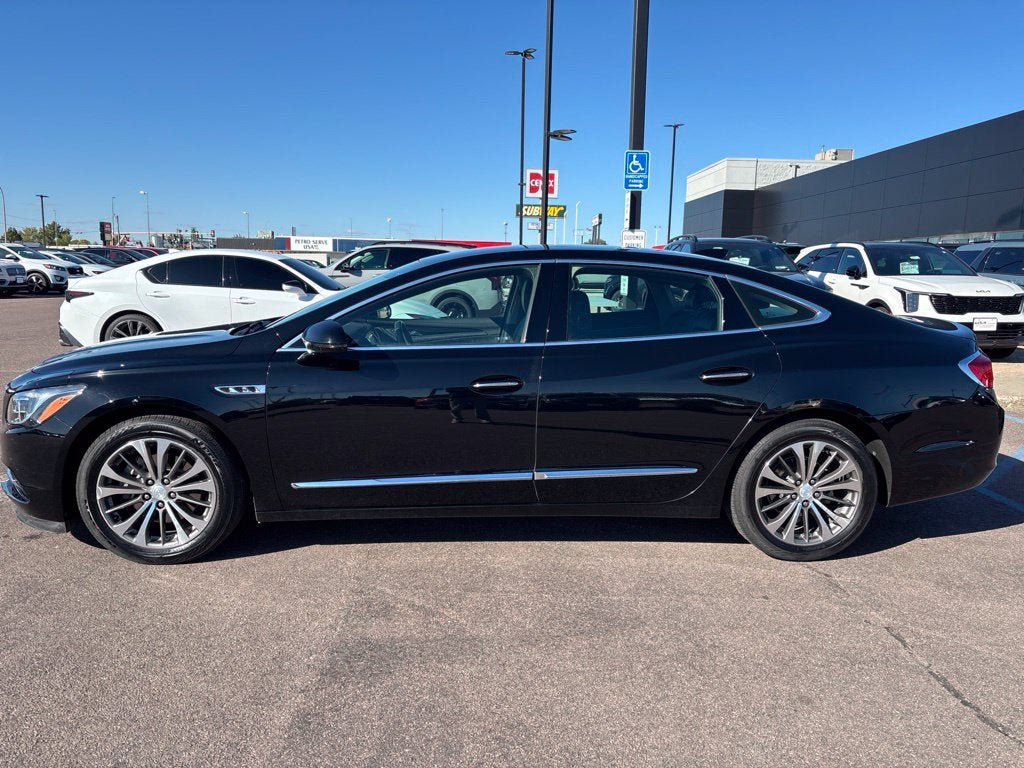 Used 2019 Buick LaCrosse Essence FWD image 8