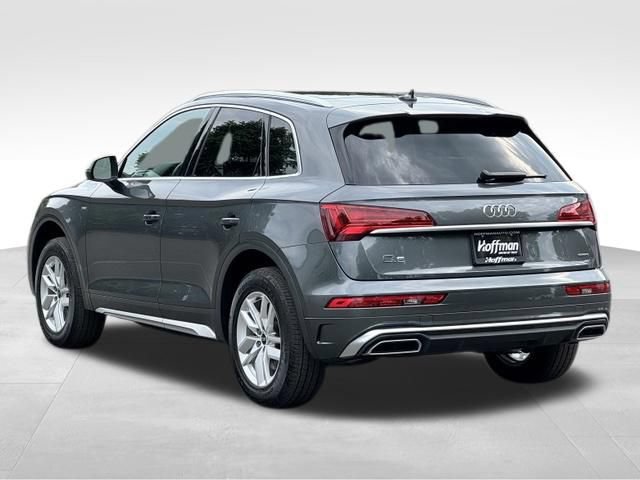 Used 2023 Audi Q5 2.0T Premium w/ Convenience Package AWD/4WD image 5