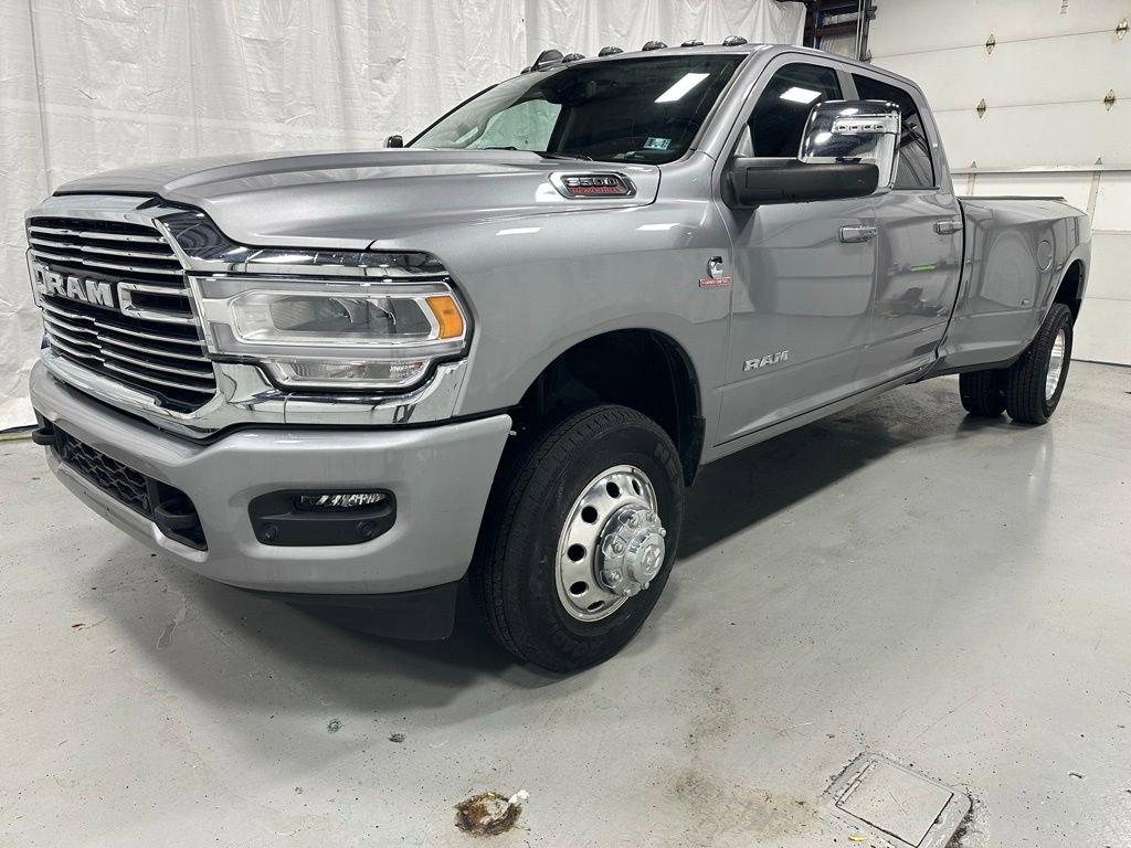 Used 2024 RAM 3500 Laramie image 3