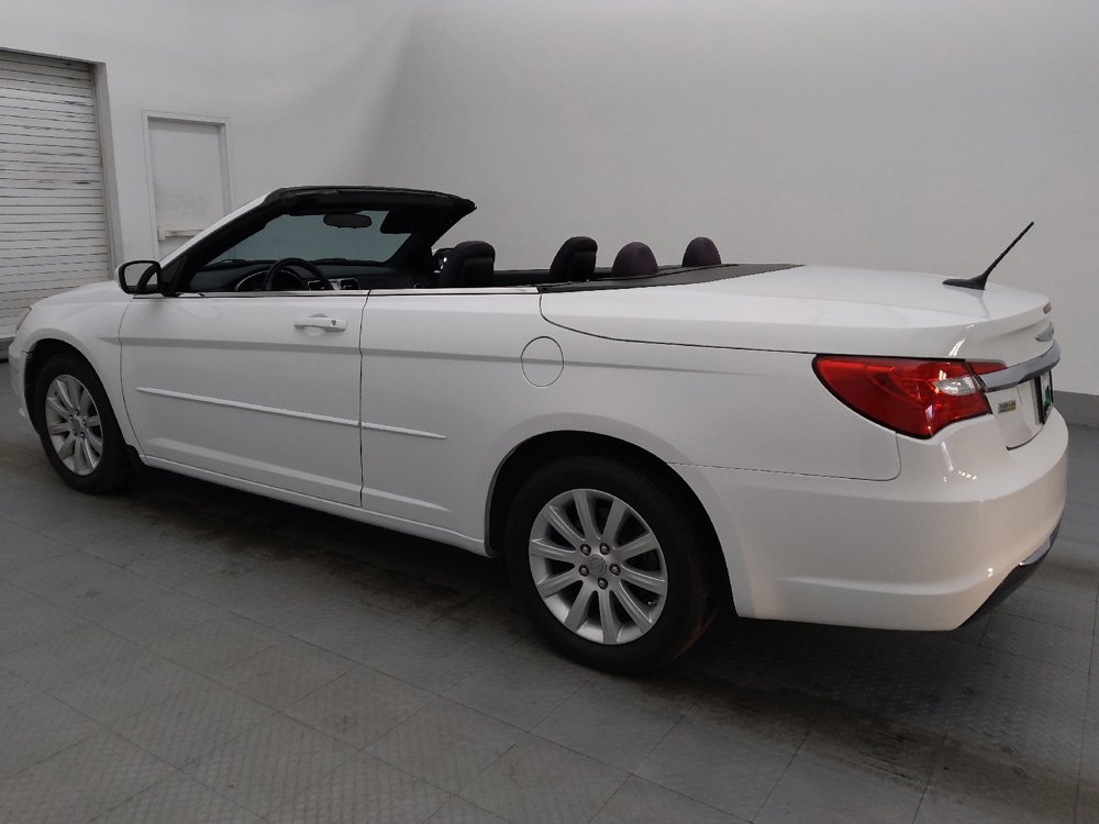 Used 2014 Chrysler 200 Touring image 5