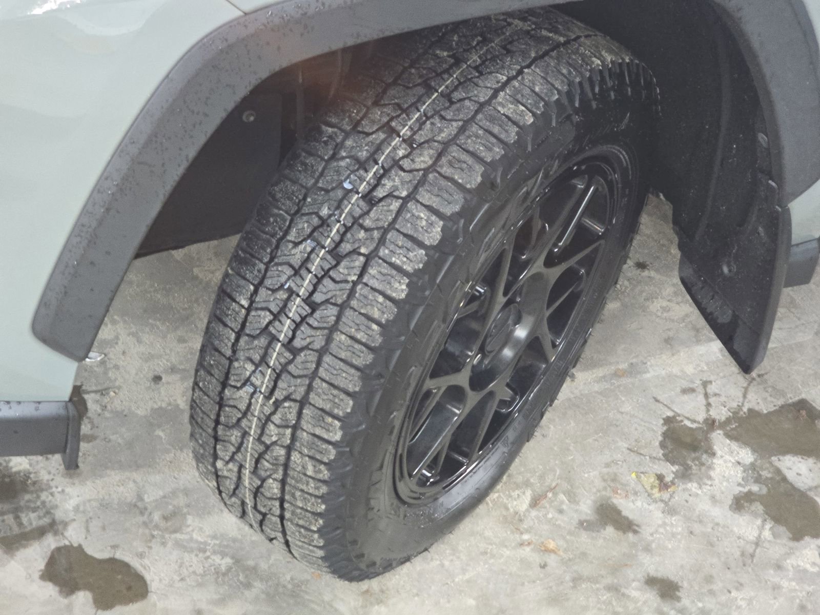 Used 2021 Toyota RAV4 XLE FWD image 36