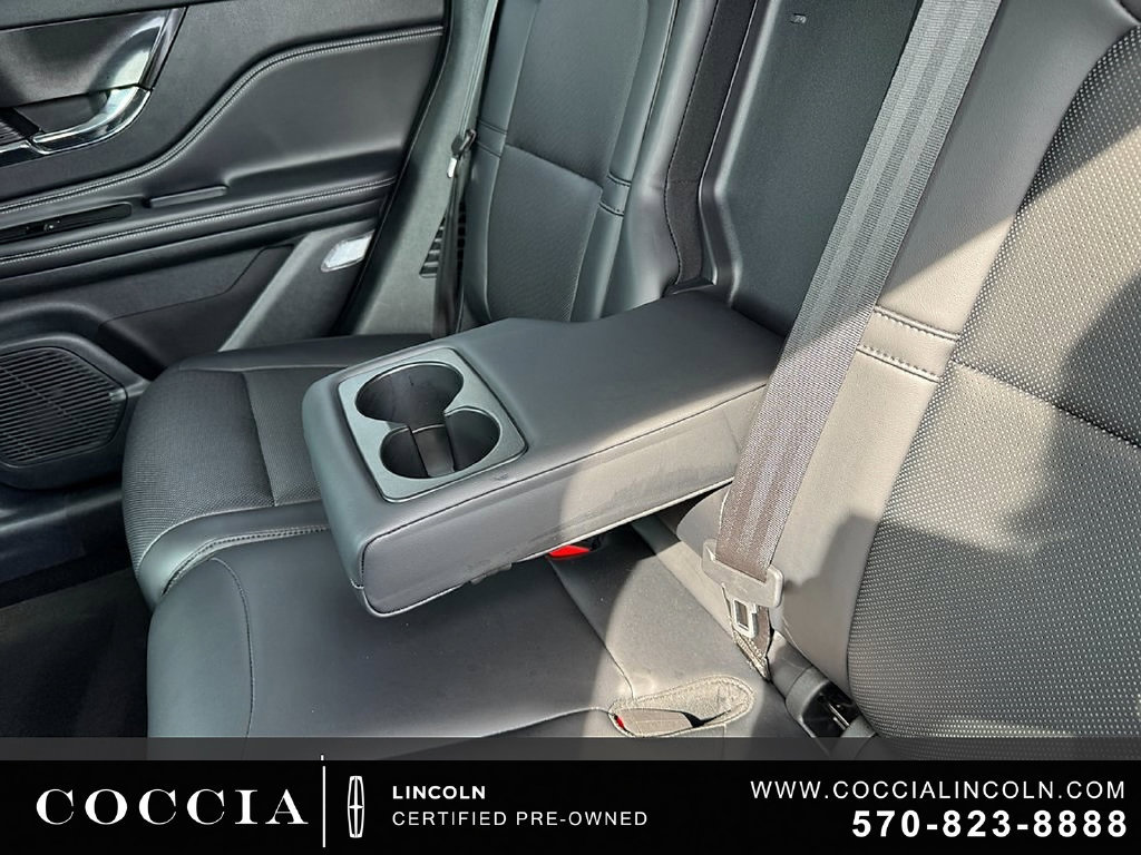 Used 2022 Lincoln Corsair AWD w/ Equipment Group 101A image 34