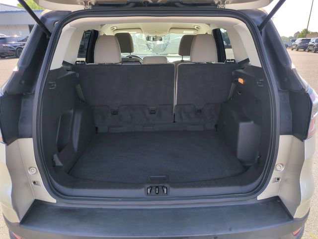 Used 2017 Ford Escape SE w/ Equipment Group 201A FWD image 29