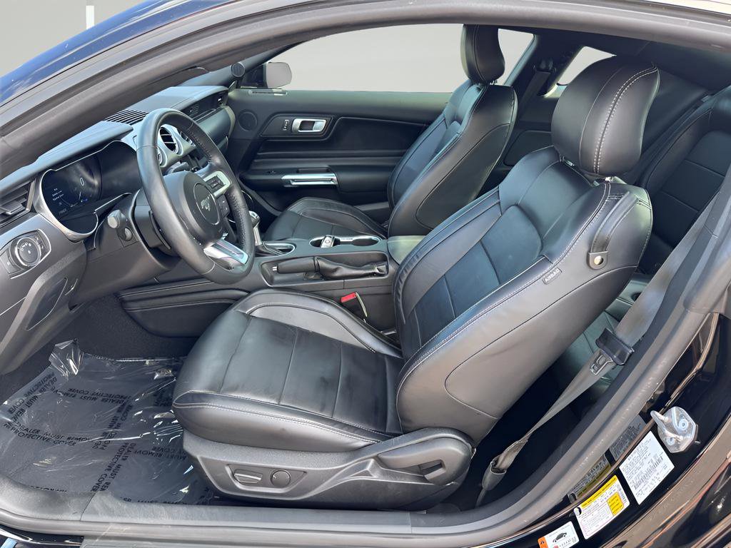 Used 2020 Ford Mustang GT Premium w/ Equipment Group 401A RWD image 10