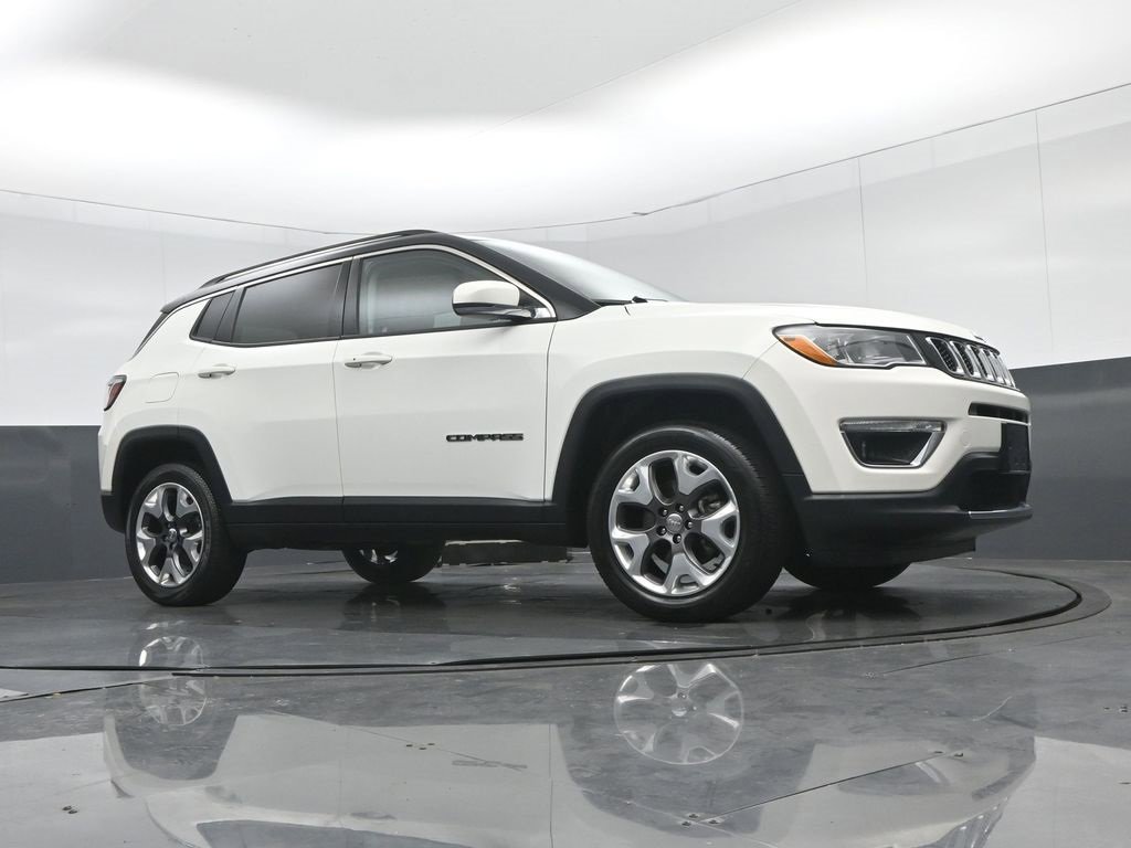 Used 2020 Jeep Compass Limited image 47