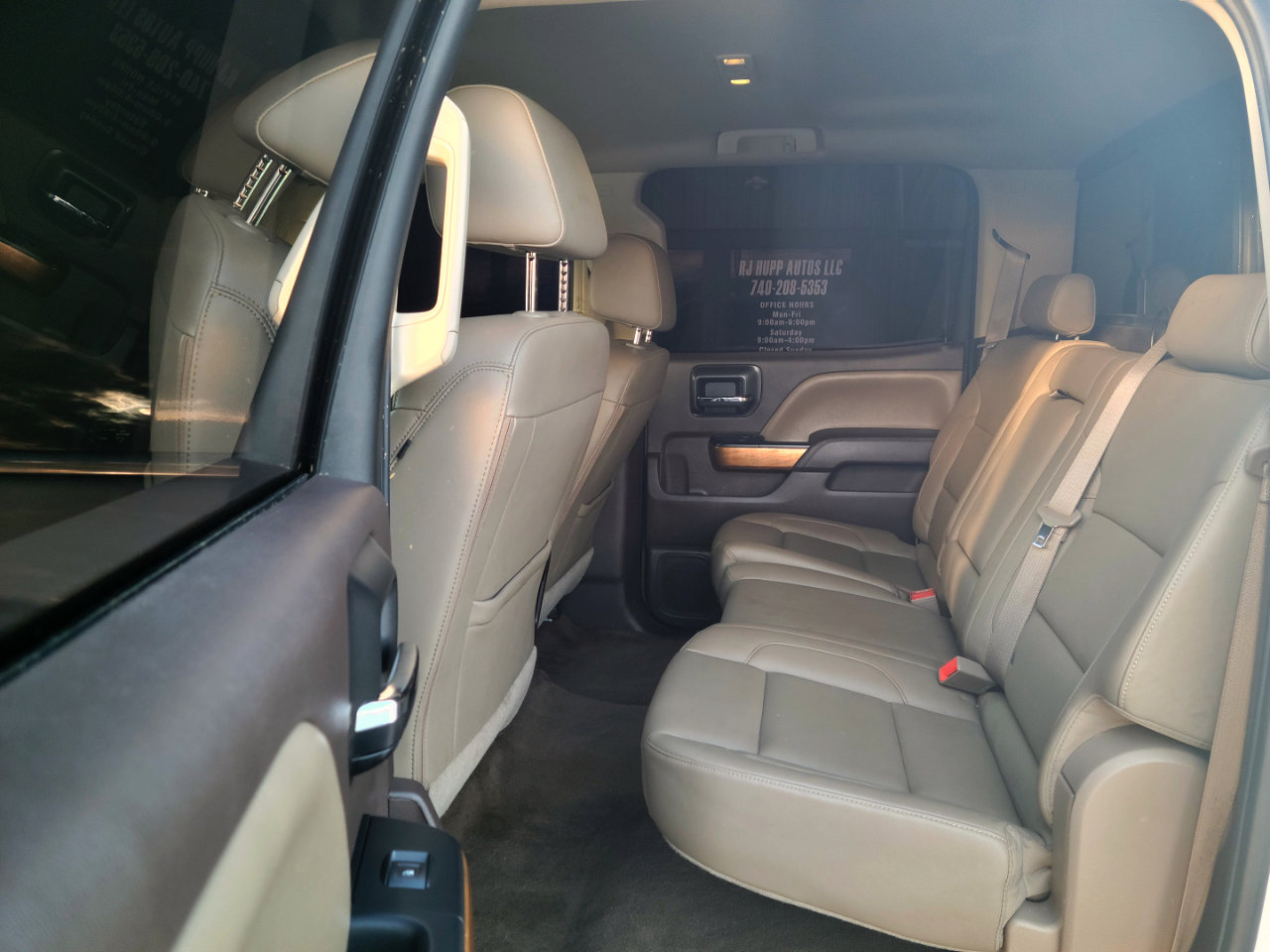 Used 2016 Chevrolet Silverado 1500 LTZ w/ LTZ Plus Package image 19