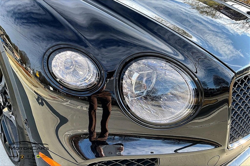 Used 2023 Bentley Continental GT V8 image 27