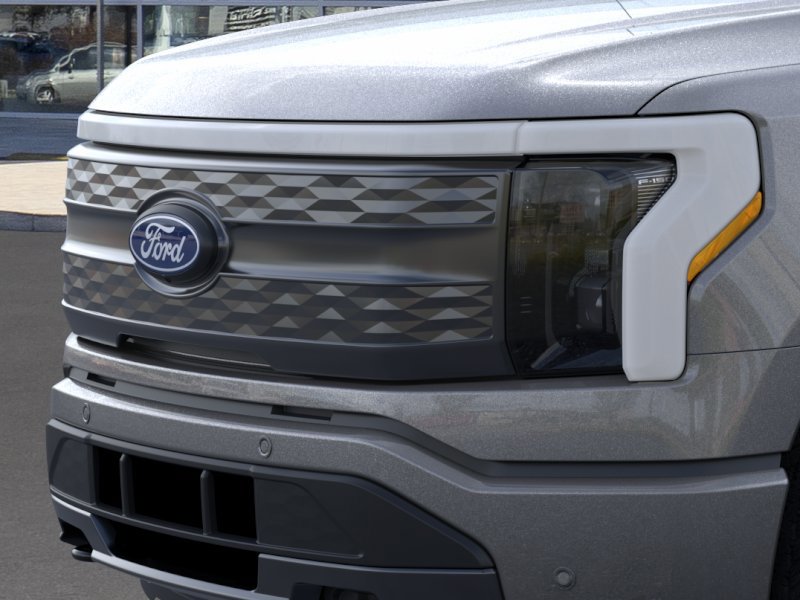 New 2025 Ford F150 Lightning Lariat image 18
