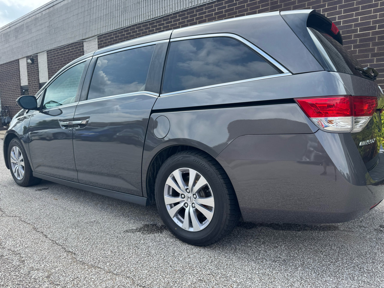 Used 2017 Honda Odyssey EX-L image 31